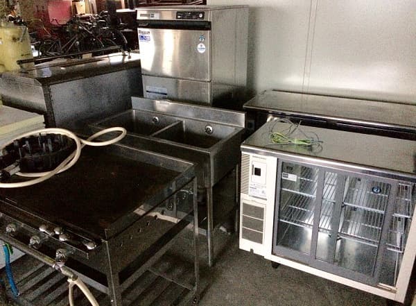 厨房機器の買い取り、処分。